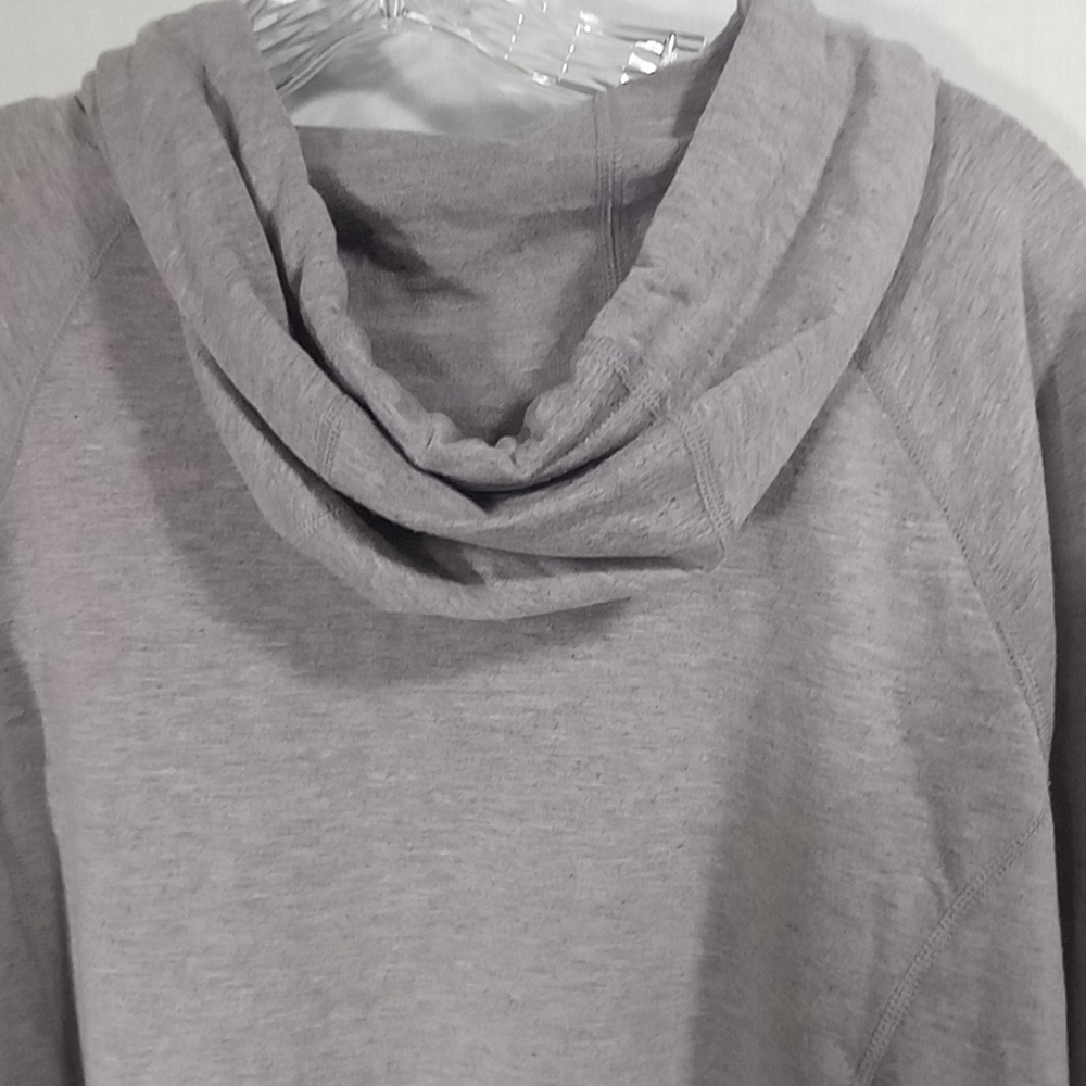 Torrid Active Gray Workout Hoodie Size 3X - Picture 4 of 5